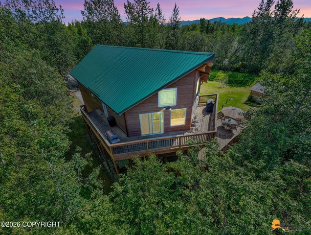 2000 S Togiak Avenue, Wasilla, AK 99654