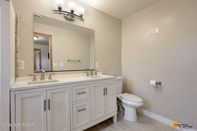 2000 S Togiak Avenue, Wasilla, AK 99654