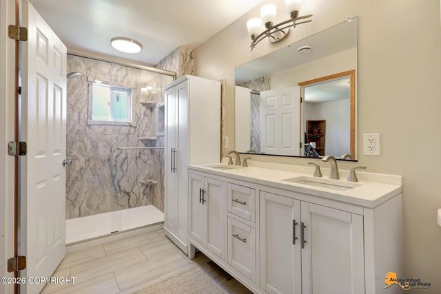 2000 S Togiak Avenue, Wasilla, AK 99654