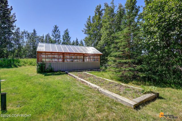 2000 S Togiak Avenue, Wasilla, AK 99654