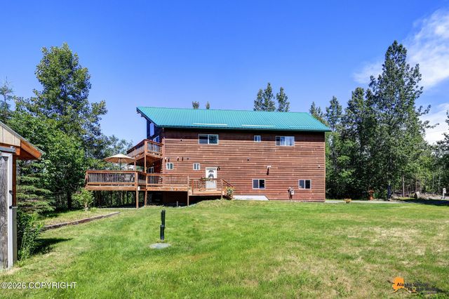 2000 S Togiak Avenue, Wasilla, AK 99654