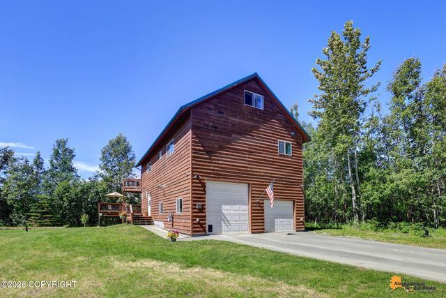 2000 S Togiak Avenue, Wasilla, AK 99654