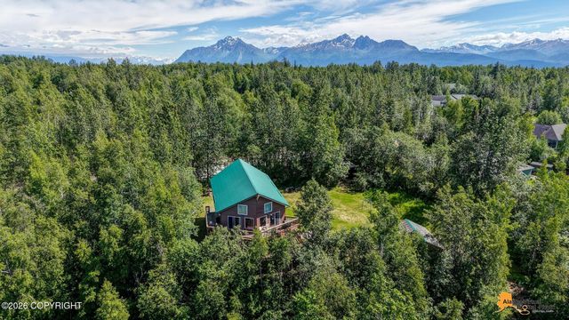 2000 S Togiak Avenue, Wasilla, AK 99654