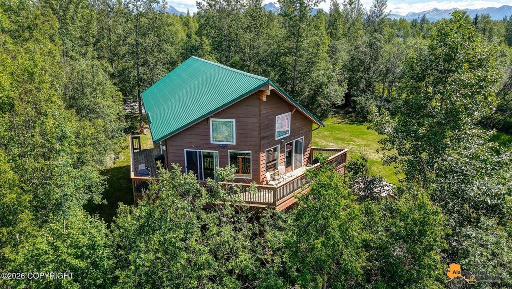 2000 S Togiak Avenue, Wasilla, AK 99654