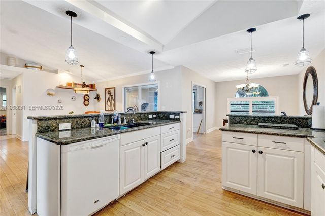 717 SW Aster Rd, Port St. Lucie, FL 34953