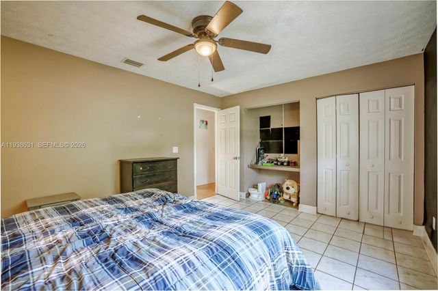 717 SW Aster Rd, Port St. Lucie, FL 34953