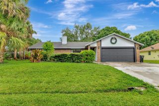 717 SW Aster Rd, Port St. Lucie, FL 34953