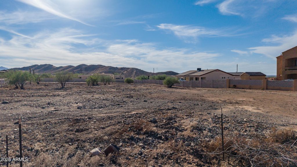 10615 S 33RD Drive -, Laveen, AZ 85339 — photo 5