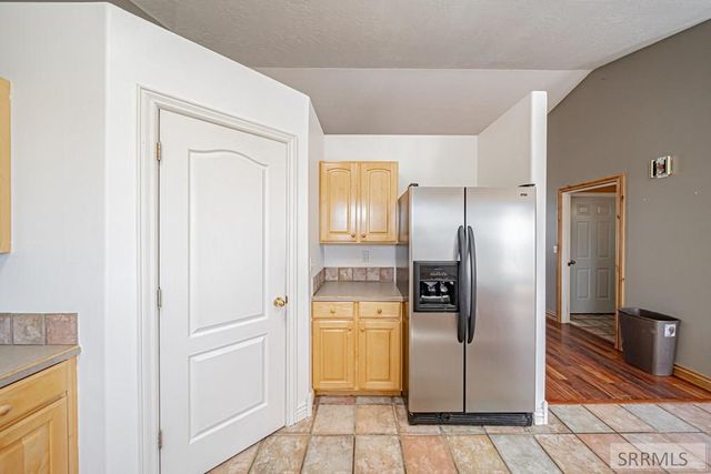 1232 Charlynn Way, Blackfoot, ID 83221