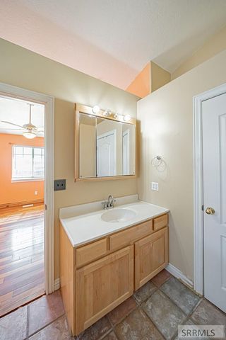 1232 Charlynn Way, Blackfoot, ID 83221