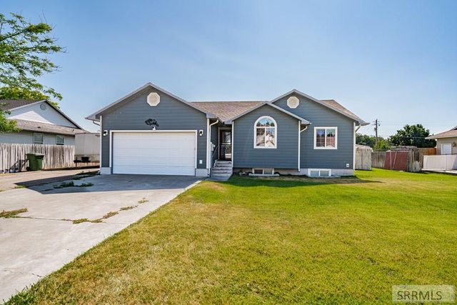 1232 Charlynn Way, Blackfoot, ID 83221