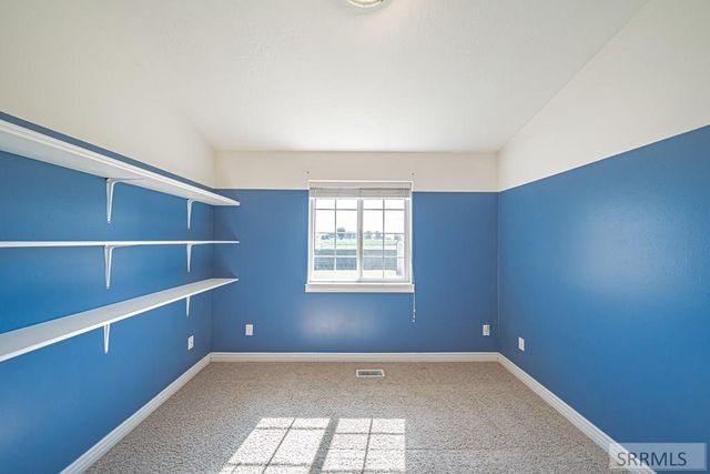 1232 Charlynn Way, Blackfoot, ID 83221