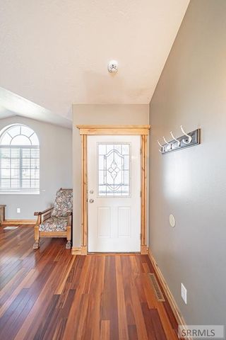 1232 Charlynn Way, Blackfoot, ID 83221