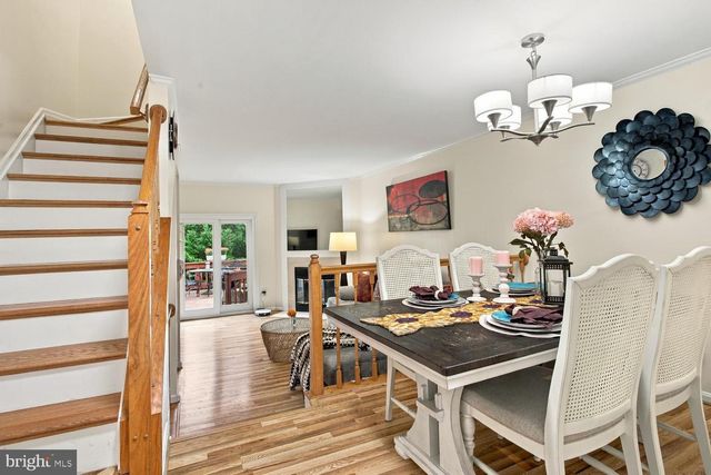 5927 DUNGENESS LN, Alexandria, VA 22315