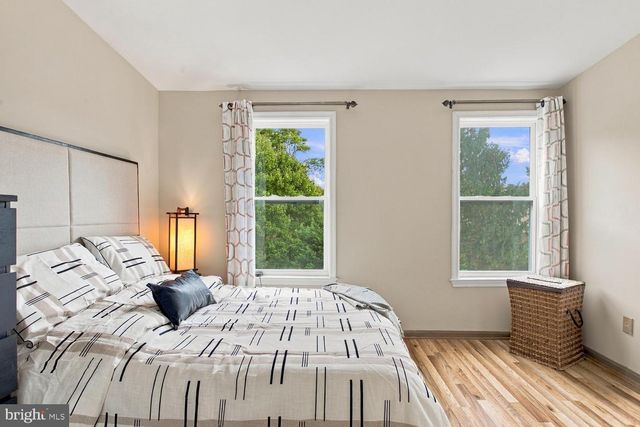 5927 DUNGENESS LN, Alexandria, VA 22315