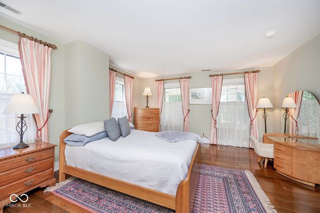 4909 Fall Creek Road, Indianapolis, IN 46220