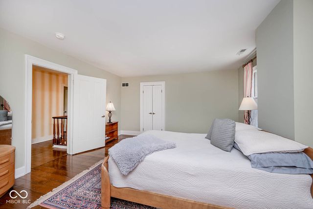 4909 Fall Creek Road, Indianapolis, IN 46220