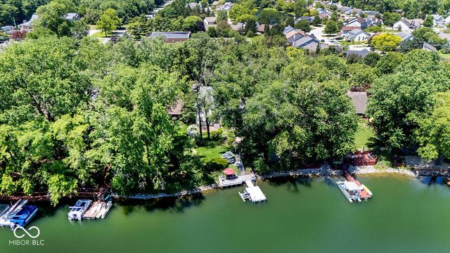 4909 Fall Creek Road, Indianapolis, IN 46220