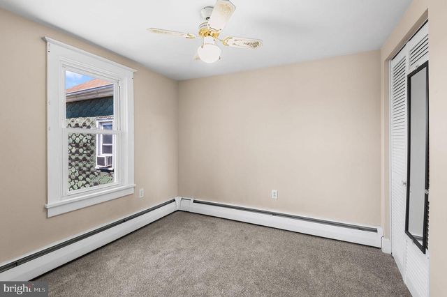 204 E INDEPENDENCE ST, Orwigsburg, PA 17961