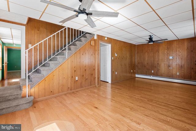 204 E INDEPENDENCE ST, Orwigsburg, PA 17961