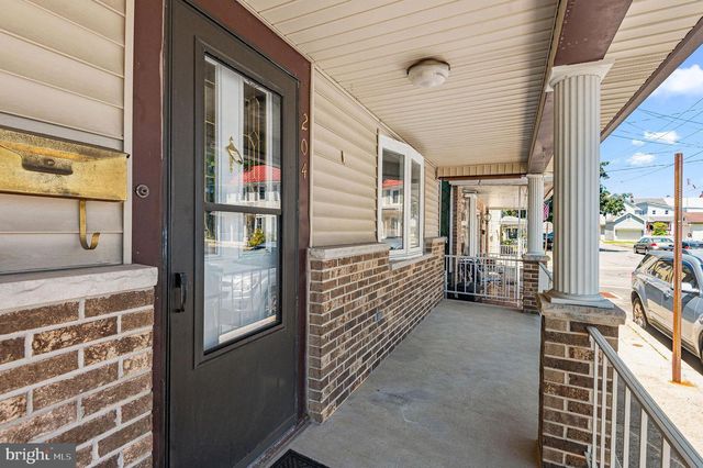 204 E INDEPENDENCE ST, Orwigsburg, PA 17961
