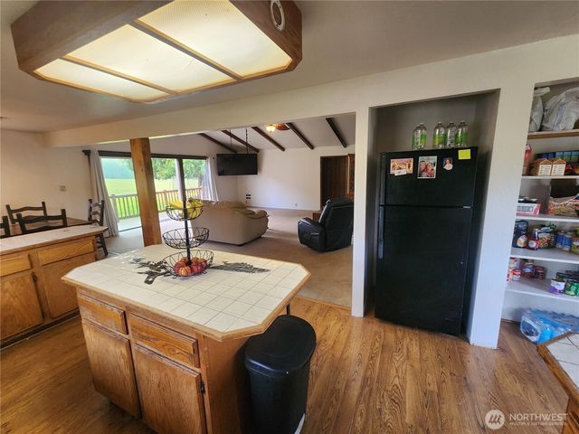 663 Whiskey Creek Beach Road, Port Angeles, WA 98363