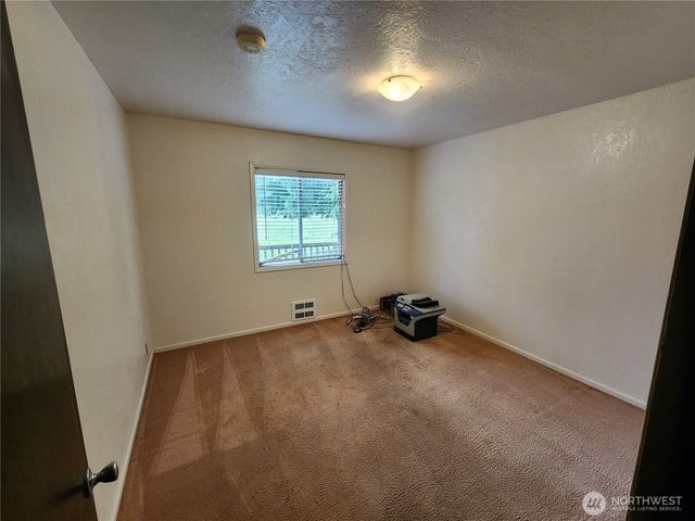 663 Whiskey Creek Beach Road, Port Angeles, WA 98363