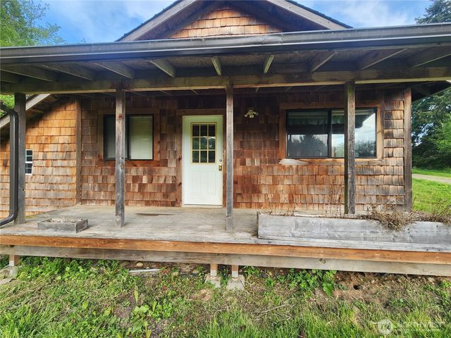 663 Whiskey Creek Beach Road, Port Angeles, WA 98363