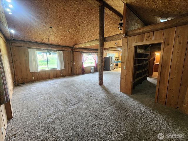 663 Whiskey Creek Beach Road, Port Angeles, WA 98363