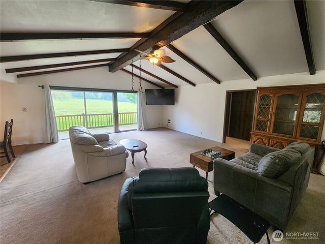 663 Whiskey Creek Beach Road, Port Angeles, WA 98363