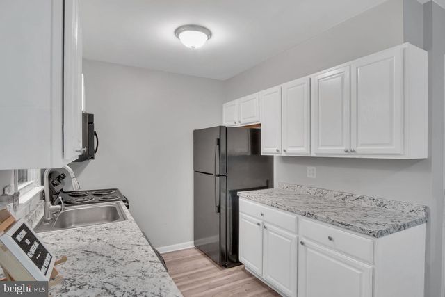 80 QUEEN AVE, Enola, PA 17025