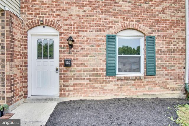 80 QUEEN AVE, Enola, PA 17025
