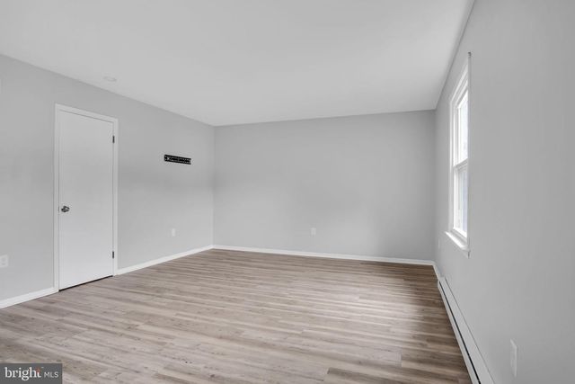 80 QUEEN AVE, Enola, PA 17025