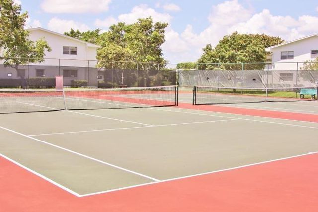 12 Windsor A 12, West Palm Beach, FL 33417