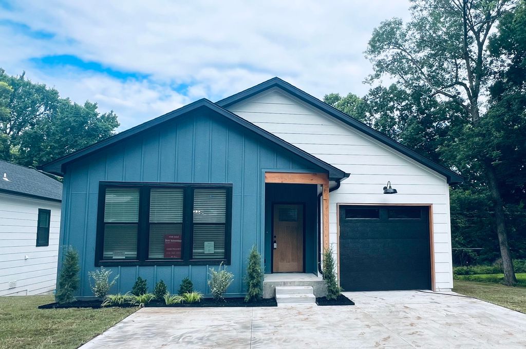 31 Circle Drive, Monkey Island, OK 74331