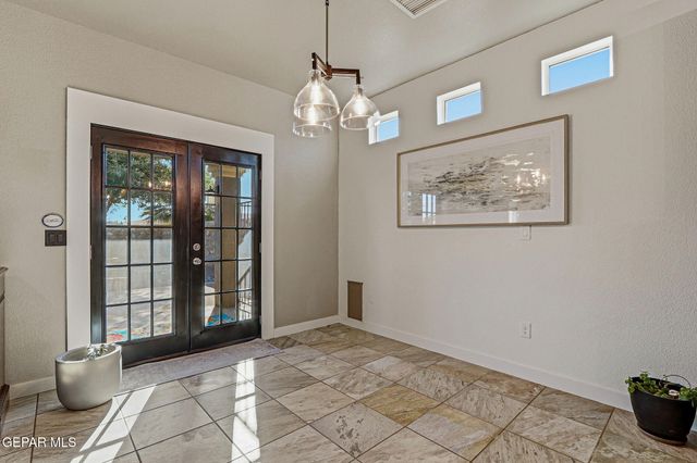 1621 ROCK DOVE Lane, El Paso, TX 79911