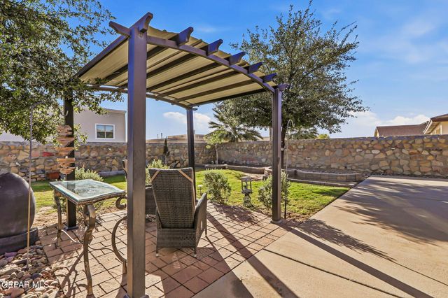 1621 ROCK DOVE Lane, El Paso, TX 79911