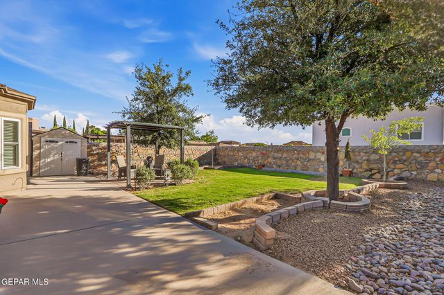 1621 ROCK DOVE Lane, El Paso, TX 79911