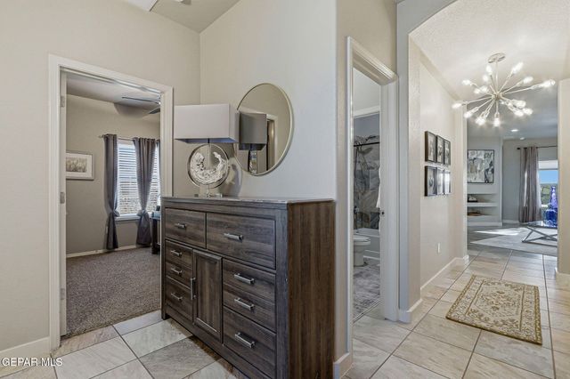 1621 ROCK DOVE Lane, El Paso, TX 79911