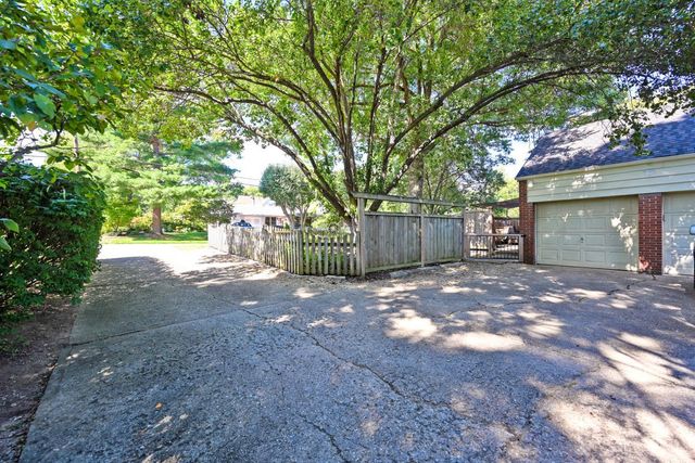 1433 Teakwood Avenue, Cincinnati, OH 45224