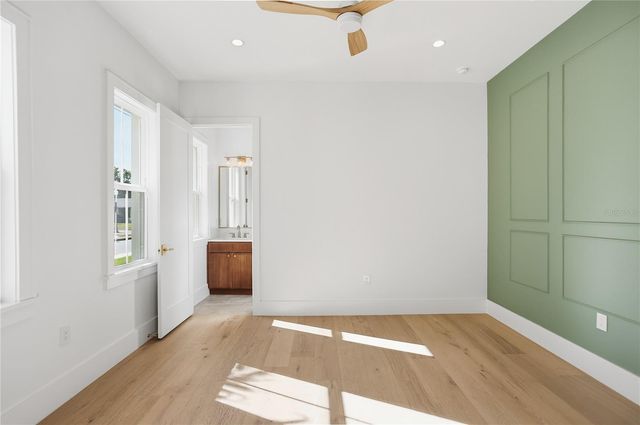 9 E NEWELL STREET, Winter Garden, FL 34787