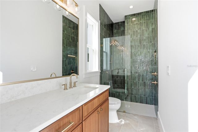 9 E NEWELL STREET, Winter Garden, FL 34787