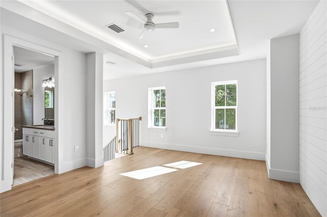 9 E NEWELL STREET, Winter Garden, FL 34787