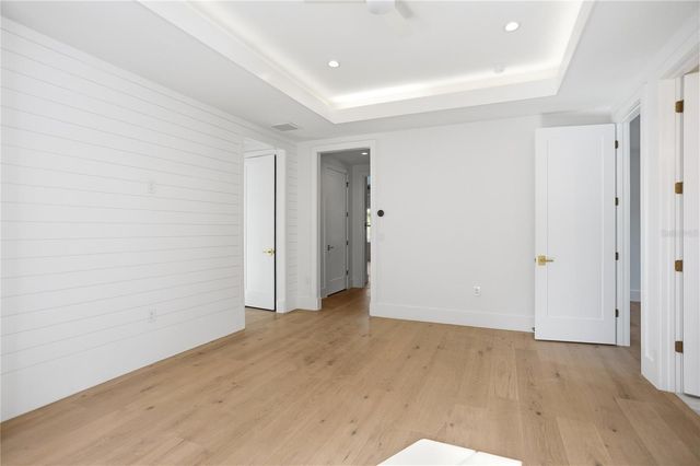 9 E NEWELL STREET, Winter Garden, FL 34787