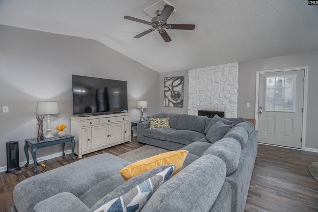 213 Pond Ridge Rd E, Columbia, SC 29223