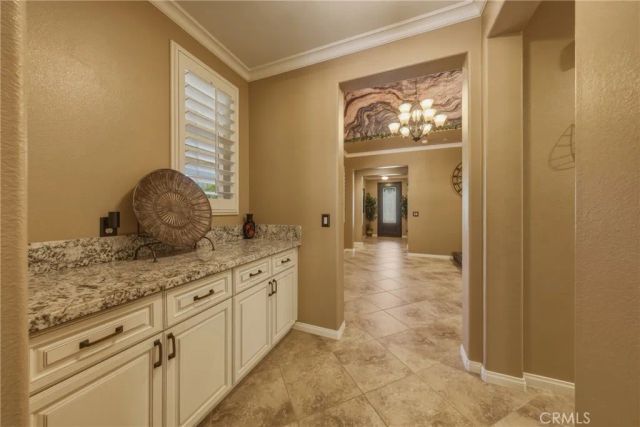 1640 Lucas Lane, Redlands, CA 92374