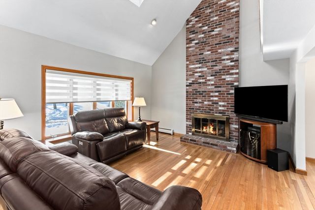 32 Olde Farm Road, Easton, MA 02375