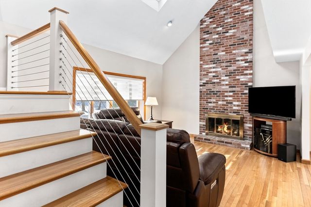 32 Olde Farm Road, Easton, MA 02375