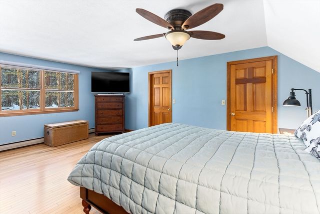 32 Olde Farm Road, Easton, MA 02375