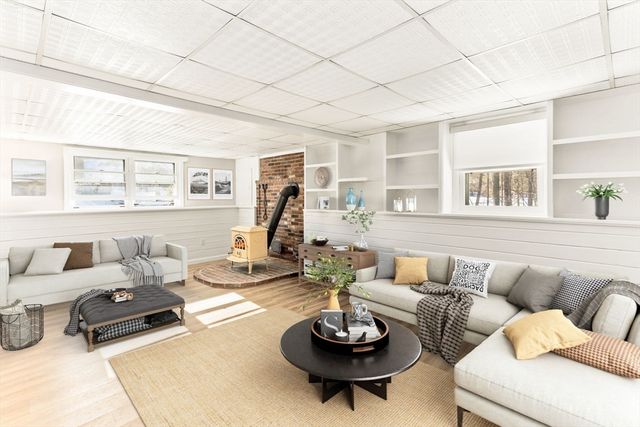 32 Olde Farm Road, Easton, MA 02375